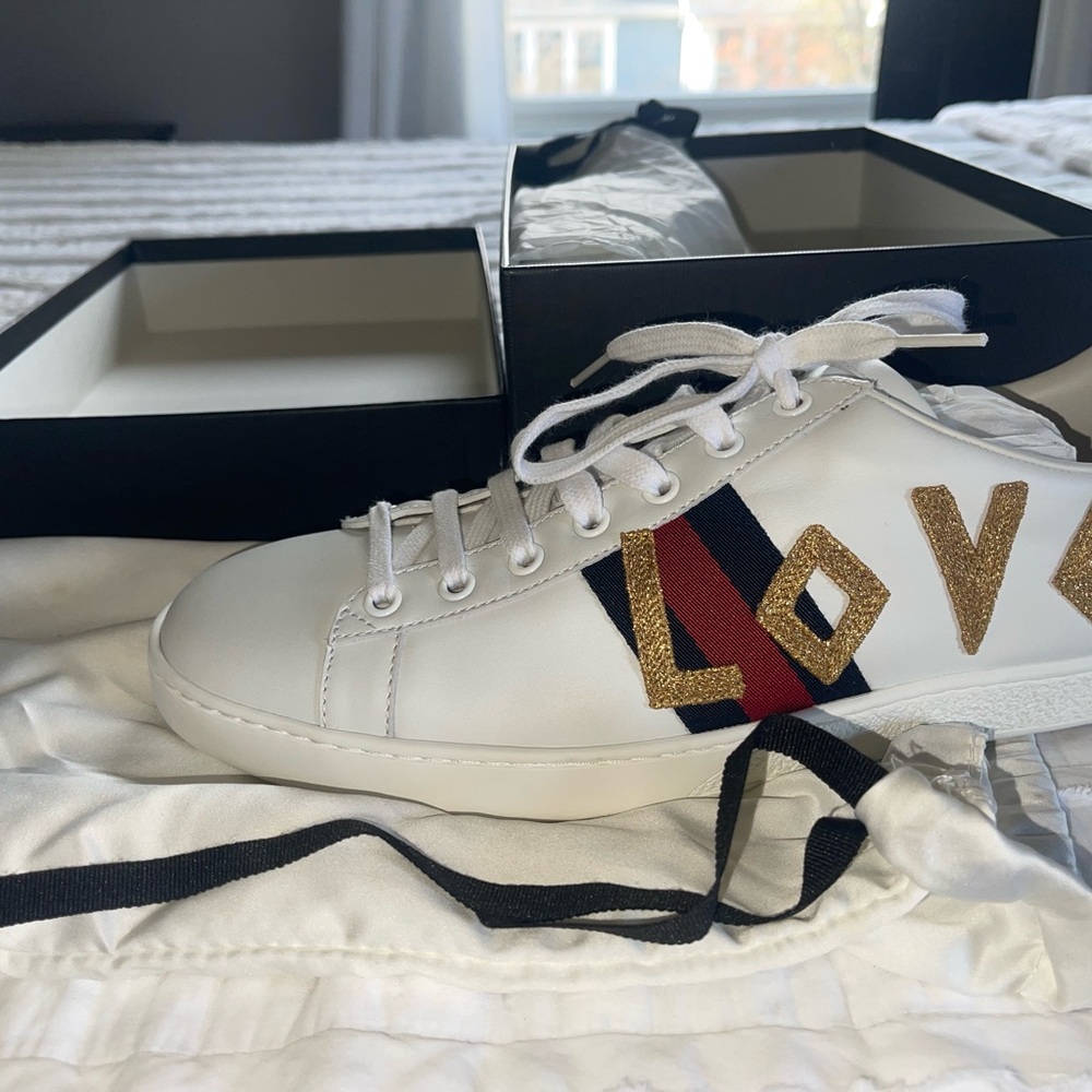 Gucci White 'LOVE' Sneakers